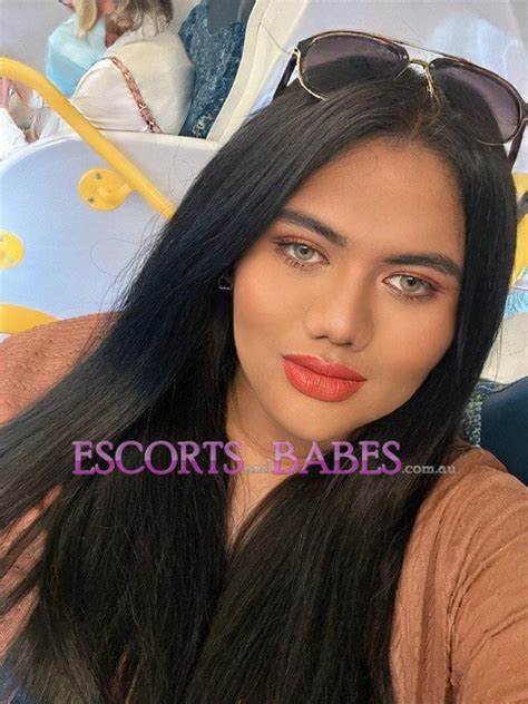 escort wollongong